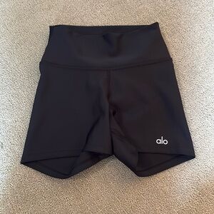 alo shorts size xxs